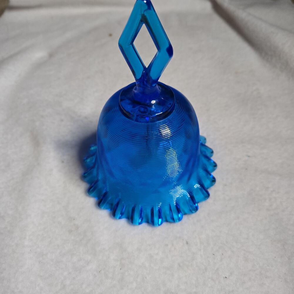 Vtg Fenton Glass Colonial Blue Diamond Optic Ribbed Edge Hand Bell